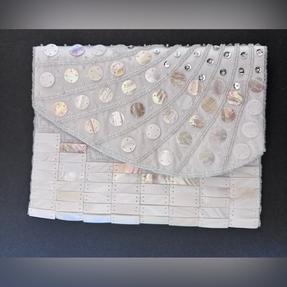 Mad by Design Mother of Pearl Beads Sequins Clutch or Handled White Spun Silk - Picture 3 of 13